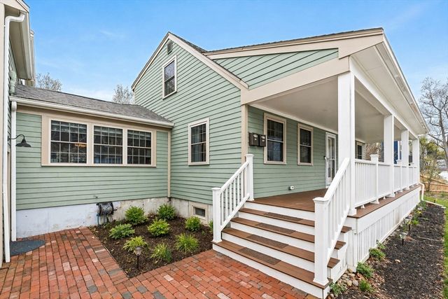 16 Glenwood Ave, Winchester, MA 01890