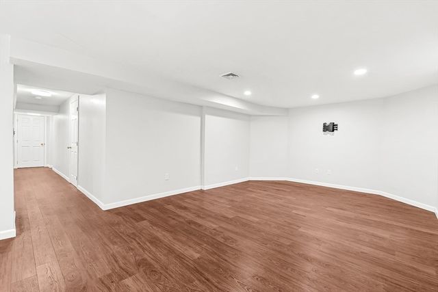 16 Glenwood Ave, Winchester, MA 01890