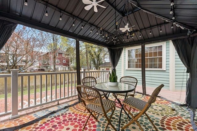 16 Glenwood Ave, Winchester, MA 01890