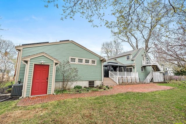 16 Glenwood Ave, Winchester, MA 01890