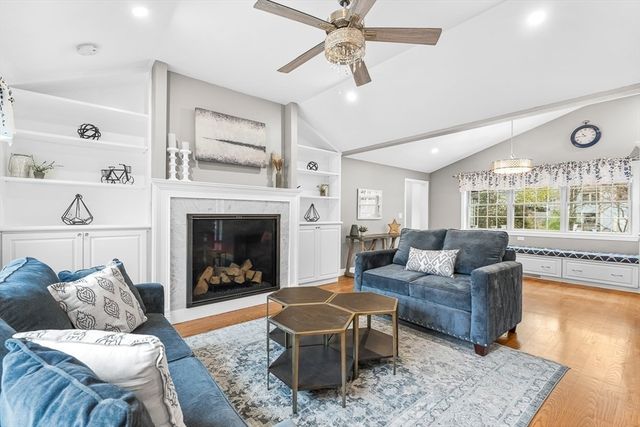 16 Glenwood Ave, Winchester, MA 01890