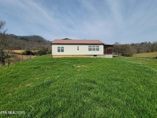 183 Rough House Hollow Road, Mooresburg, TN 37811