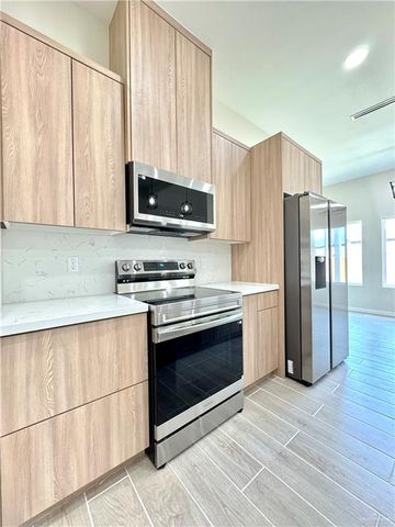 1001 Durango Drive, Mission, TX 78574