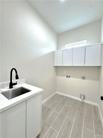 1001 Durango Drive, Mission, TX 78574