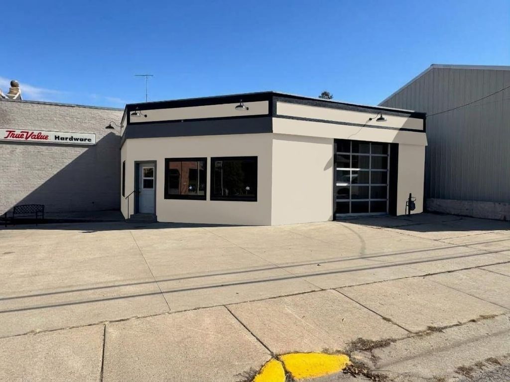 529 Main Street, Henderson, MN 56044 — exterior