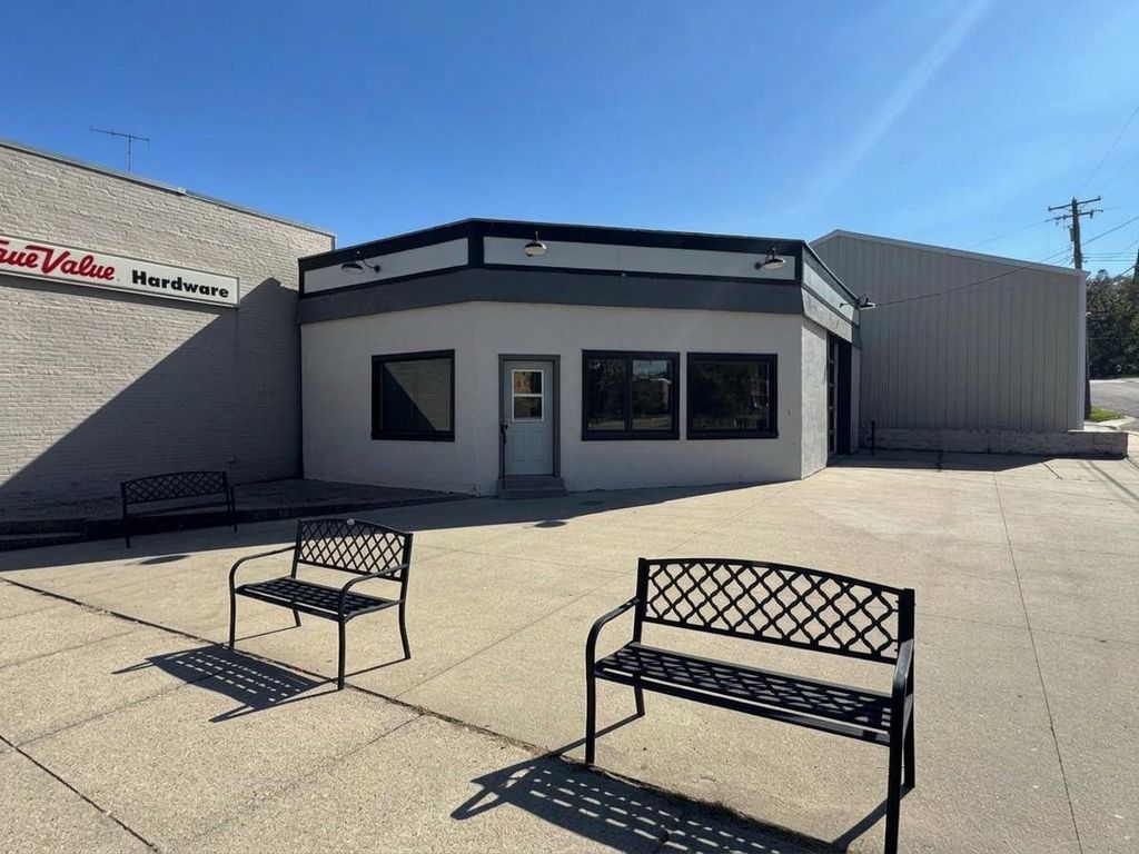 529 Main Street, Henderson, MN 56044 — photo 2