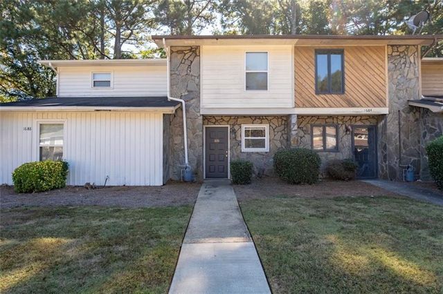 1686 Wynndowne SE Trail, Smyrna, GA 30080
