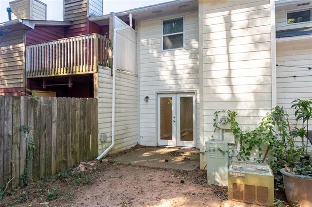 1686 Wynndowne SE Trail, Smyrna, GA 30080