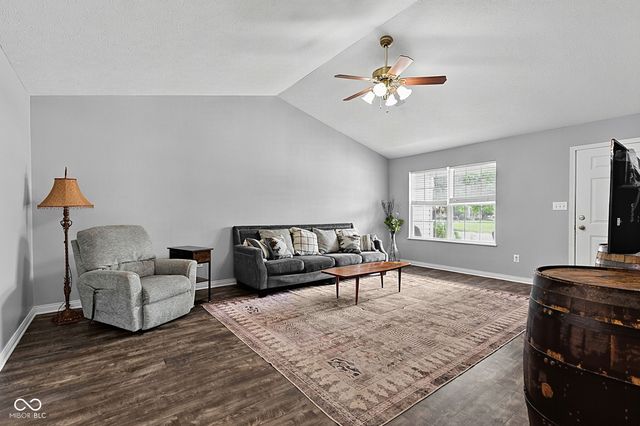 133 Clear Branch Drive, Brownsburg, IN 46112