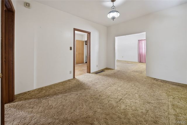 102 Burrows Street, Dewitt, NY 13057