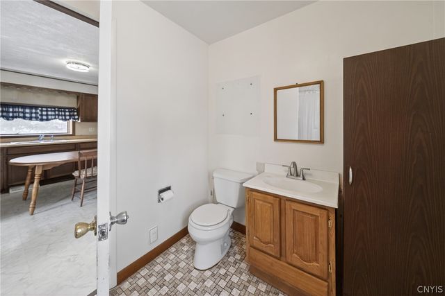 102 Burrows Street, Dewitt, NY 13057