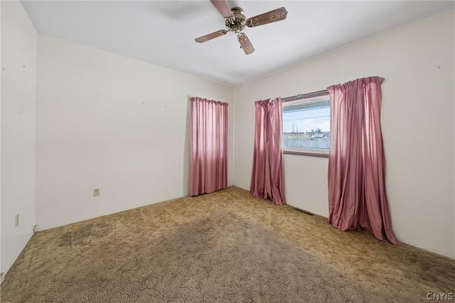 102 Burrows Street, Dewitt, NY 13057