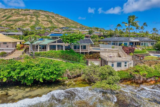 120 Hanapepe Loop, Honolulu, HI 96825
