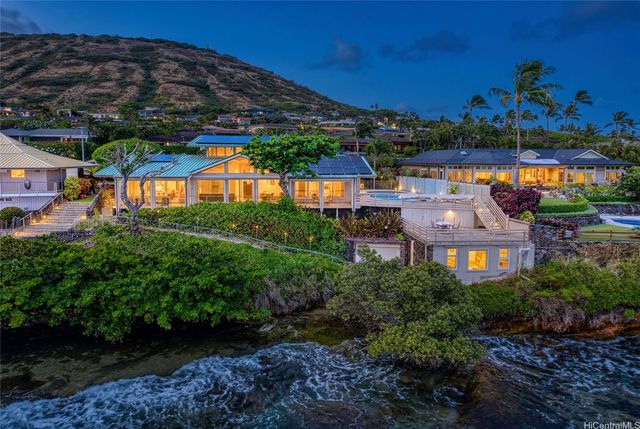 120 Hanapepe Loop, Honolulu, HI 96825