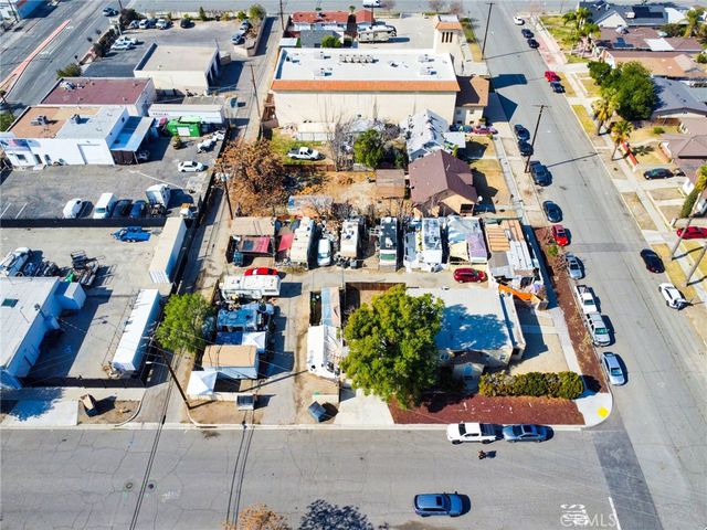 584 E H Street 1-11, Colton, CA 92324
