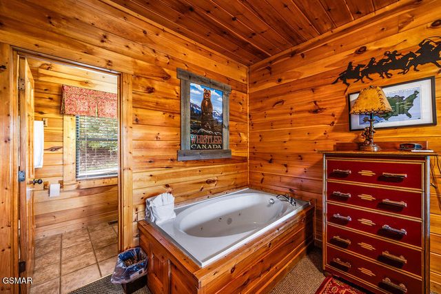 3118 Mountain Grace Lane, Sevierville, TN 37876