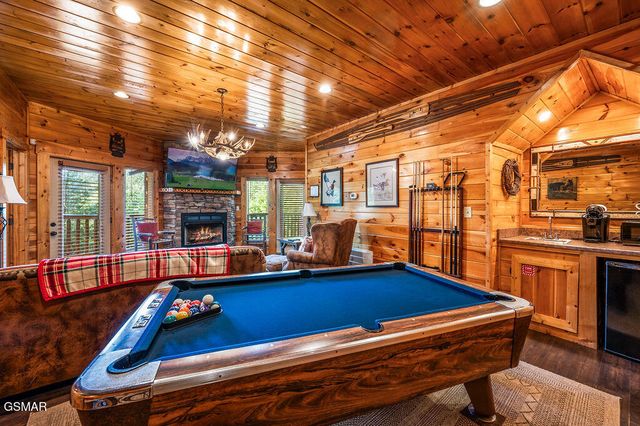 3118 Mountain Grace Lane, Sevierville, TN 37876