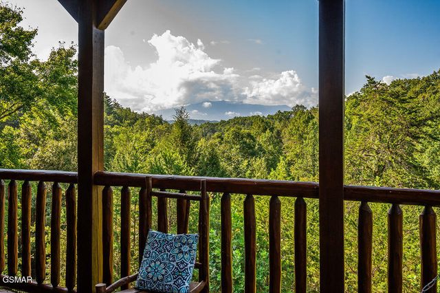 3118 Mountain Grace Lane, Sevierville, TN 37876