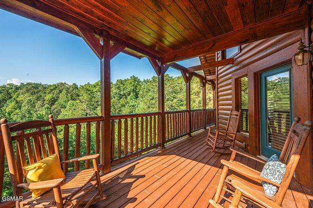 3118 Mountain Grace Lane, Sevierville, TN 37876