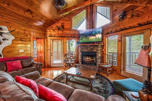 3118 Mountain Grace Lane, Sevierville, TN 37876