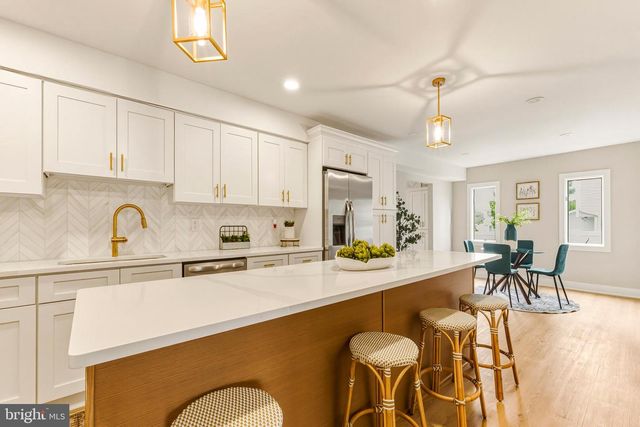 88 FREEDOM RD, Sewell, NJ 08080