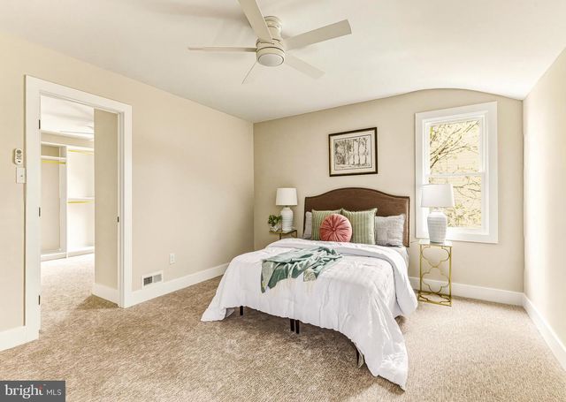 88 FREEDOM RD, Sewell, NJ 08080