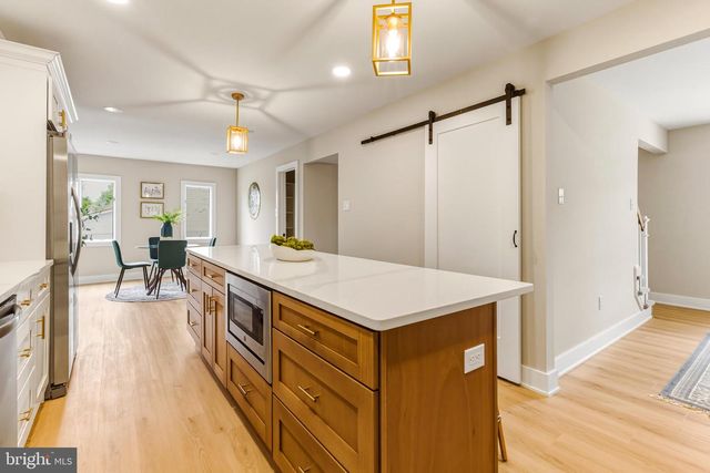 88 FREEDOM RD, Sewell, NJ 08080