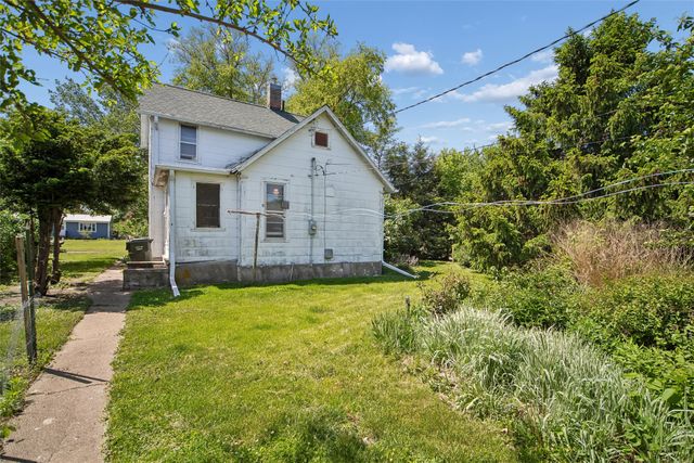 604 Willis Avenue, Perry, IA 50220