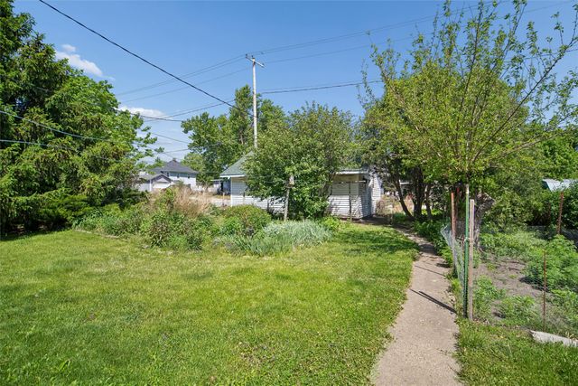 604 Willis Avenue, Perry, IA 50220