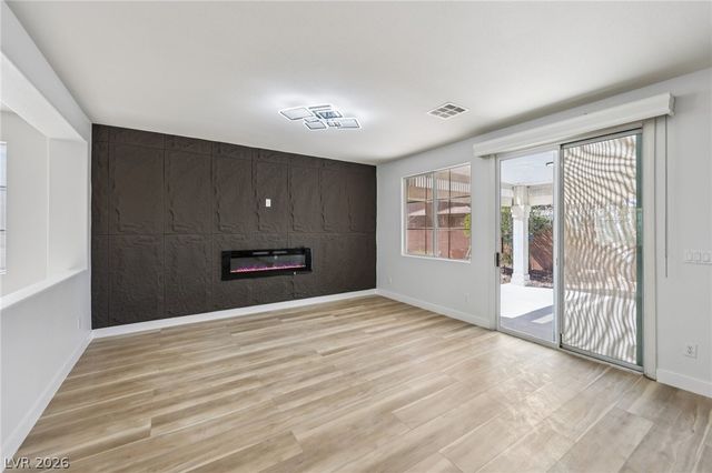 977 Courtney Valley Street, Henderson, NV 89052