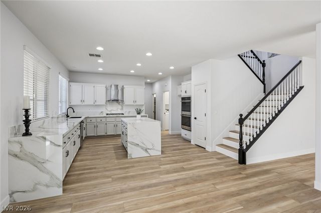 977 Courtney Valley Street, Henderson, NV 89052