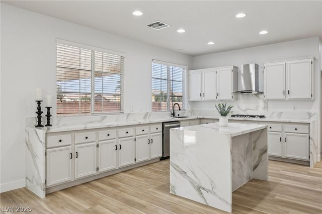 977 Courtney Valley Street, Henderson, NV 89052