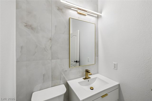 977 Courtney Valley Street, Henderson, NV 89052