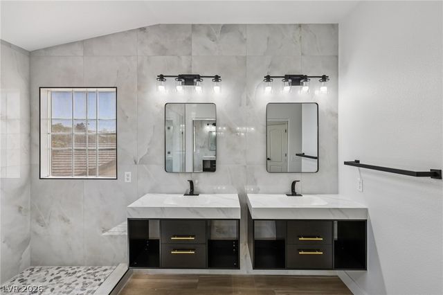 977 Courtney Valley Street, Henderson, NV 89052