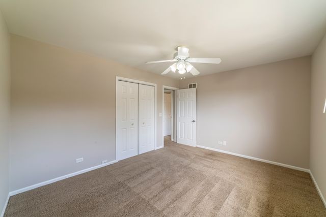 200 N Maple Street, Addison, IL 60101