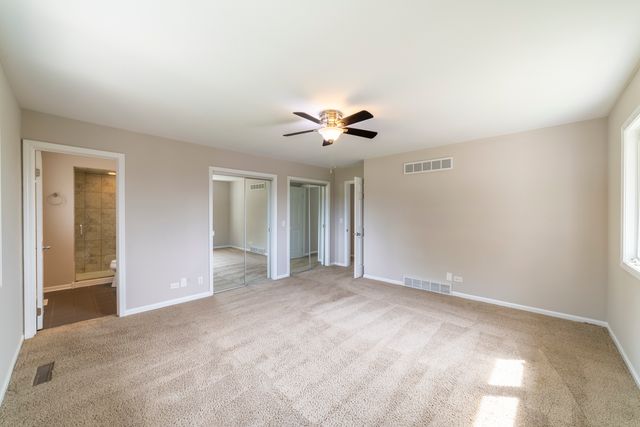 200 N Maple Street, Addison, IL 60101