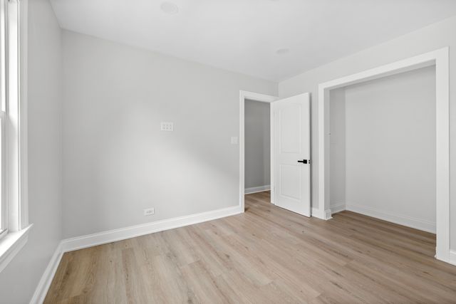 2830 W Summerdale Avenue 2, Chicago, IL 60625