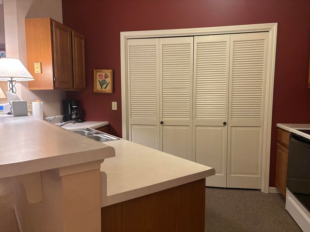 1707 PARK DEVILLE PL, Columbia, MO 65203