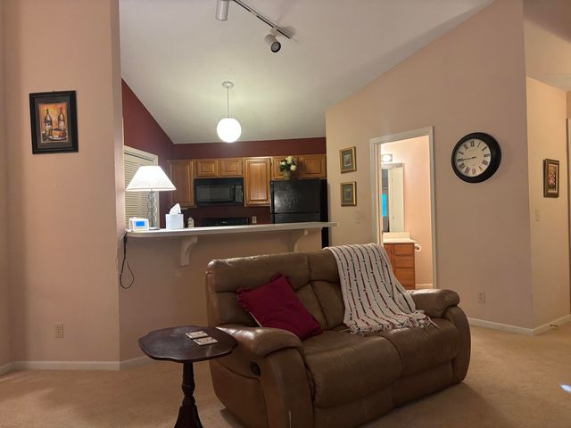 1707 PARK DEVILLE PL, Columbia, MO 65203