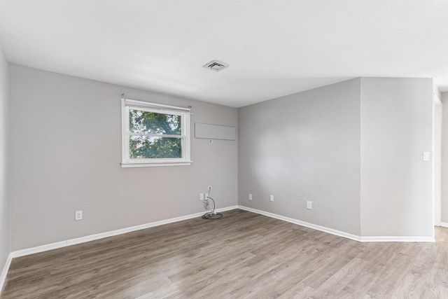 9035 W Morgan AVENUE, Milwaukee, WI 53228