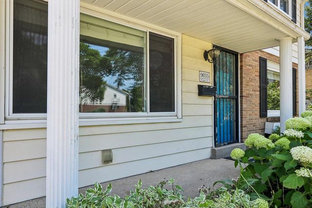 9035 W Morgan AVENUE, Milwaukee, WI 53228
