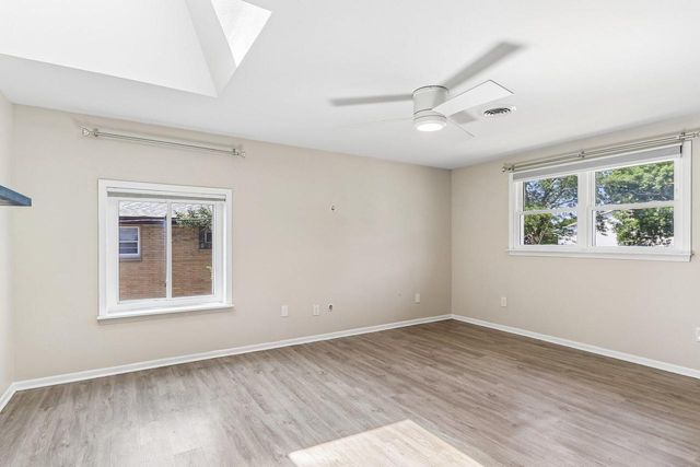 9035 W Morgan AVENUE, Milwaukee, WI 53228