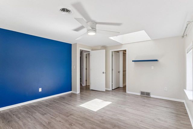 9035 W Morgan AVENUE, Milwaukee, WI 53228