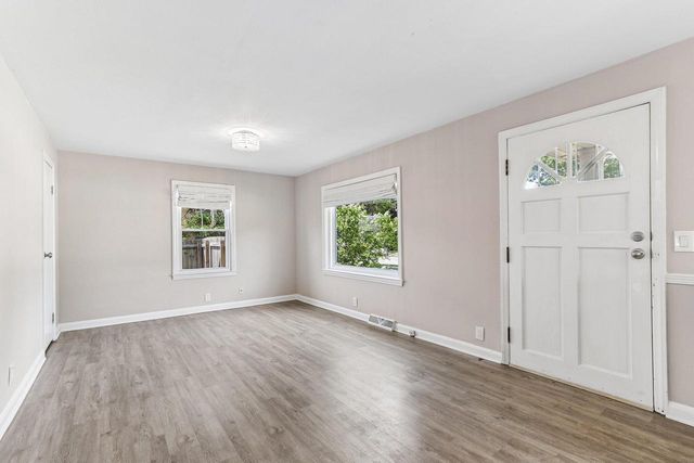 9035 W Morgan AVENUE, Milwaukee, WI 53228