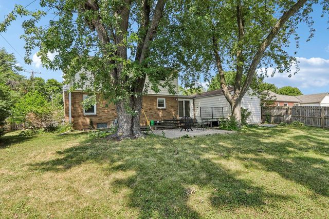 9035 W Morgan AVENUE, Milwaukee, WI 53228