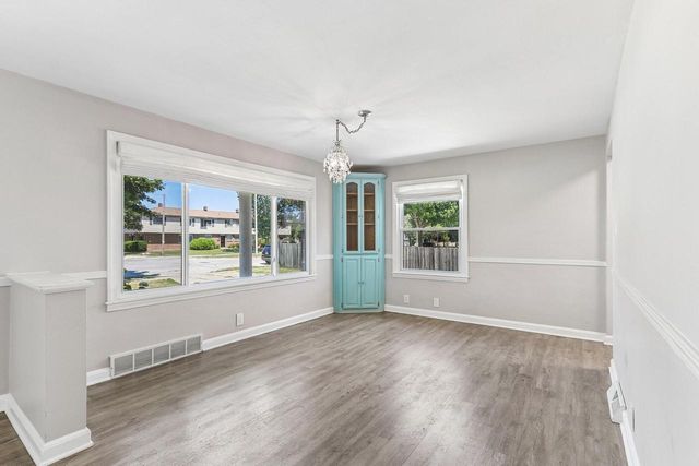 9035 W Morgan AVENUE, Milwaukee, WI 53228