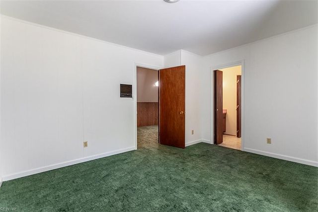 205 Shackleford RD, Yorktown, VA 23693