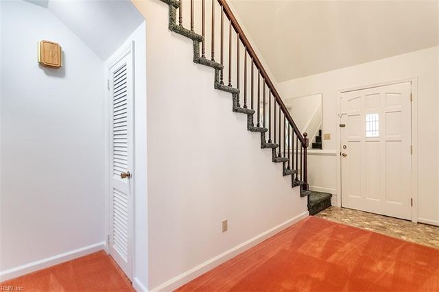 205 Shackleford RD, Yorktown, VA 23693