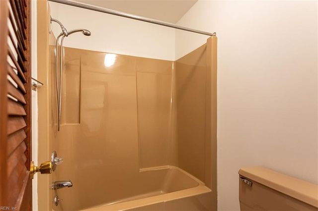 205 Shackleford RD, Yorktown, VA 23693