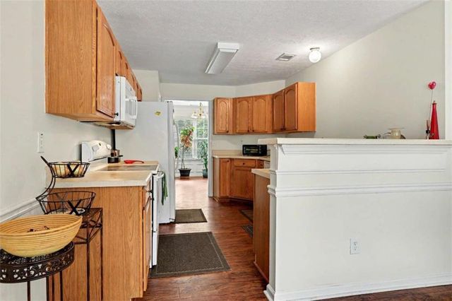 4353 Flat Stone Lane, Snellville, GA 30039